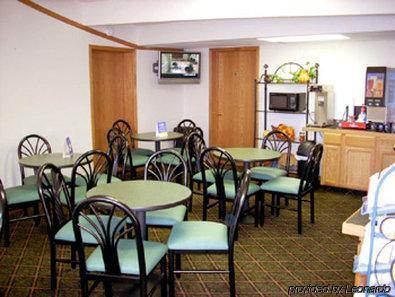Sunflower Inn&Suites - Garden City Restaurant foto