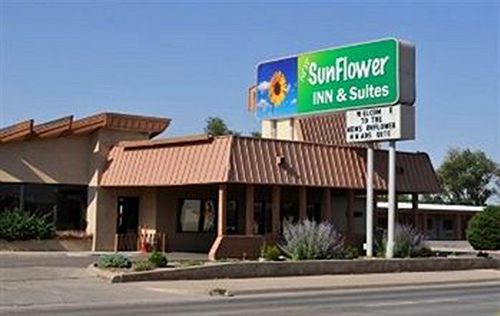 Sunflower Inn&Suites - Garden City Exterior foto